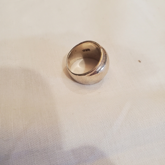 Size 6 Sterling Silver Dome Ring - Picture 3 of 7